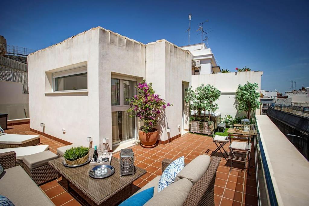 Mini Hotel In The Heart Of Sevilla For Exclusive Usage Exteriör bild