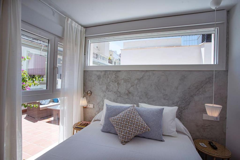 Mini Hotel In The Heart Of Sevilla For Exclusive Usage Exteriör bild