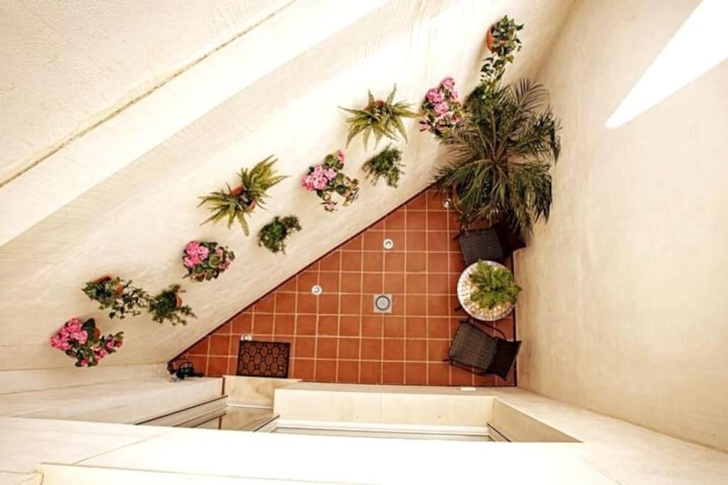 Mini Hotel In The Heart Of Sevilla For Exclusive Usage Exteriör bild
