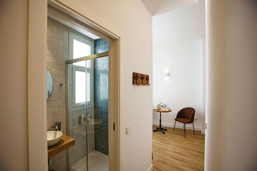 Mini Hotel In The Heart Of Sevilla For Exclusive Usage Exteriör bild